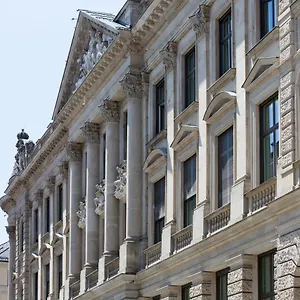 Rosewood Hotel